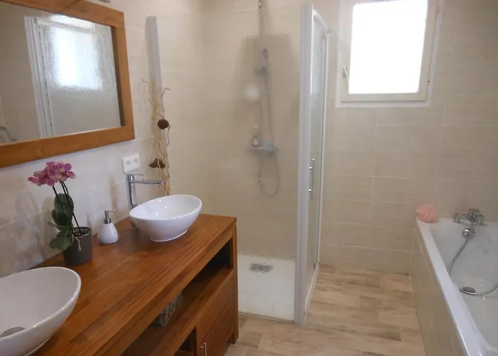 Maison Village 90m2 Avec Jardin A 1km De La 度假居 *