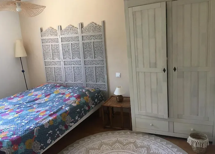 Maison Village 90m2 Avec Jardin A 1km De La 度假居